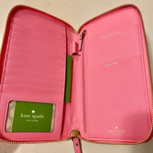 Kate Spade New York | Mikas Pond Travel Wallet - Picture 2 of 2